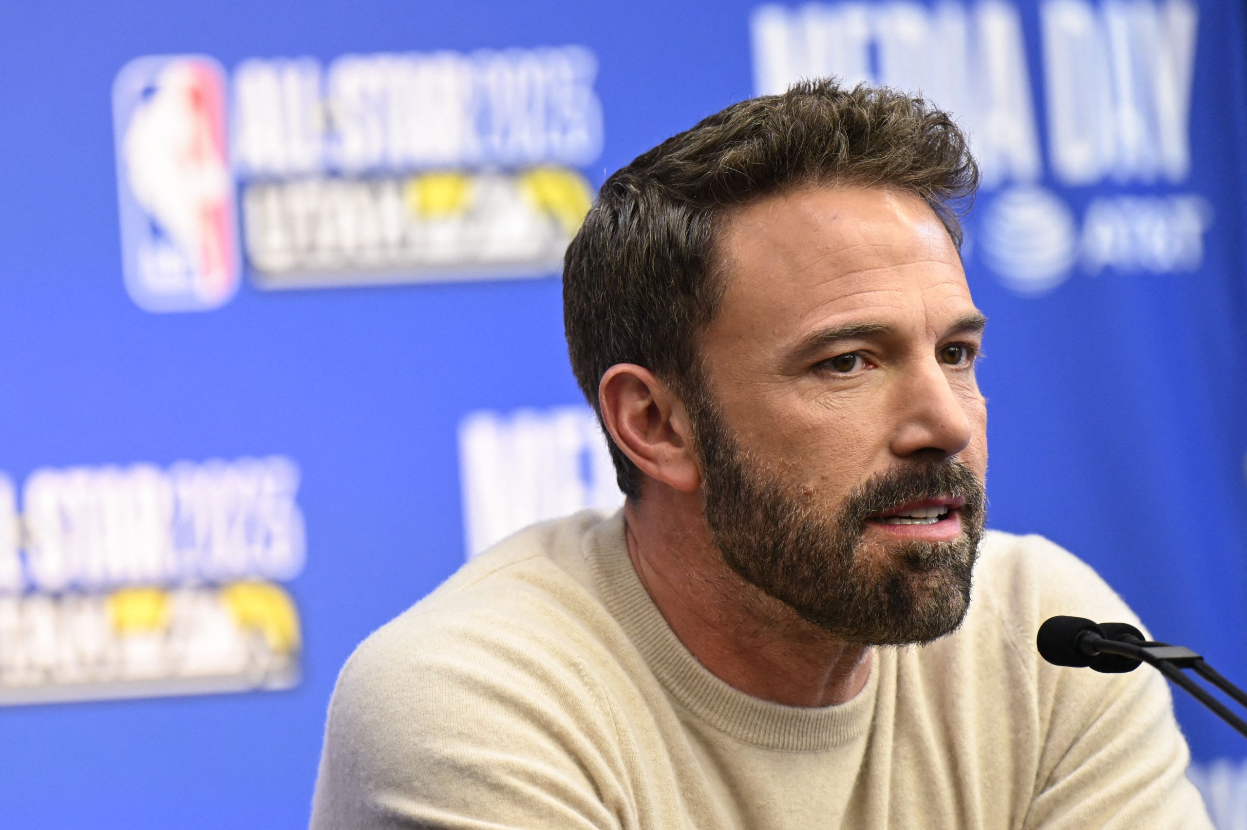 Why did Ben Affleck (who met with Michael Jordan at The Grove XXIII) say that ‘golf is like meth?’
